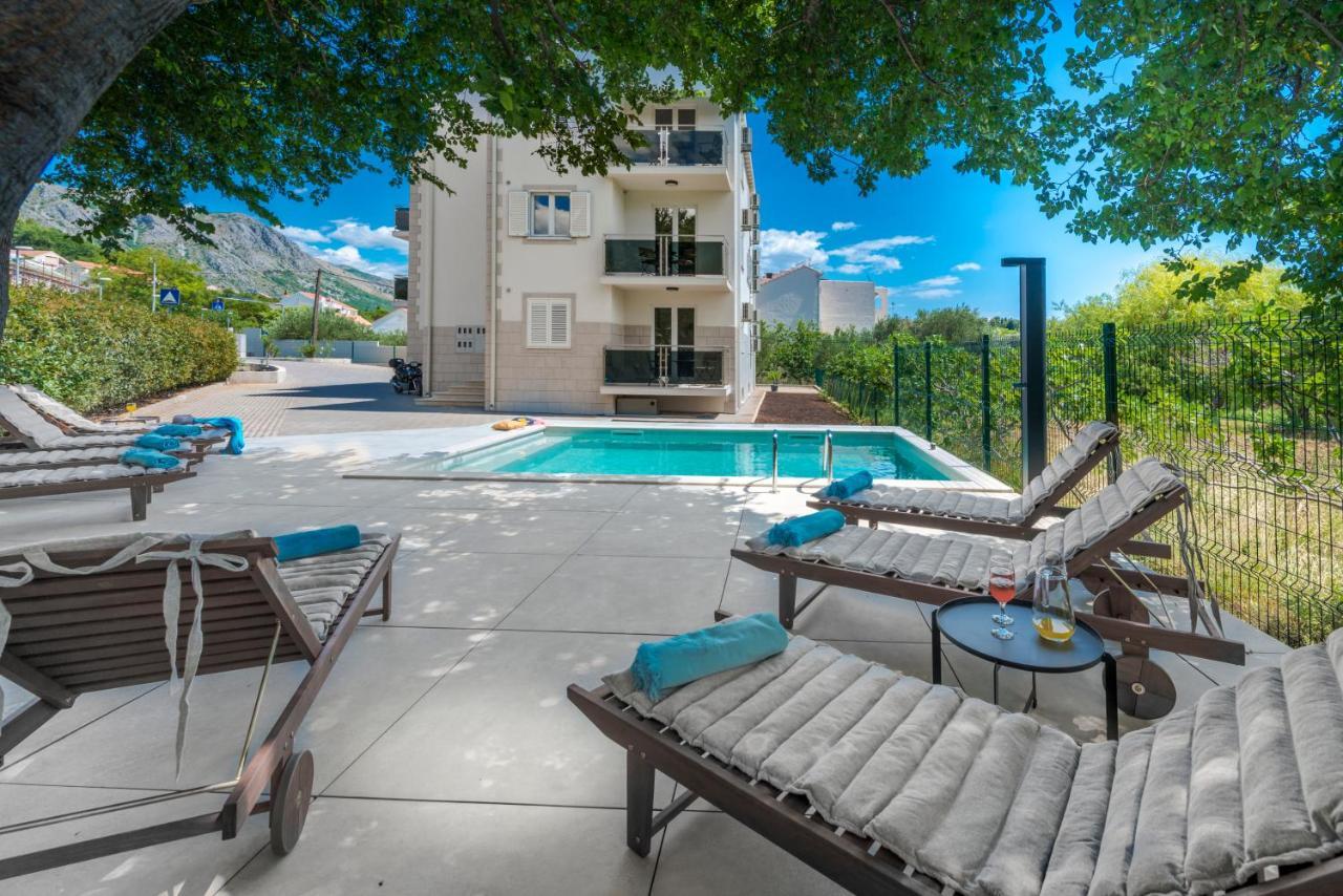 Gold 3 Apartment Mlini